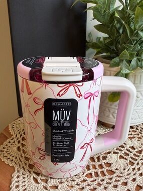 BrüMate MÜV Leakproof Coffee Mug - Pink Ribbon